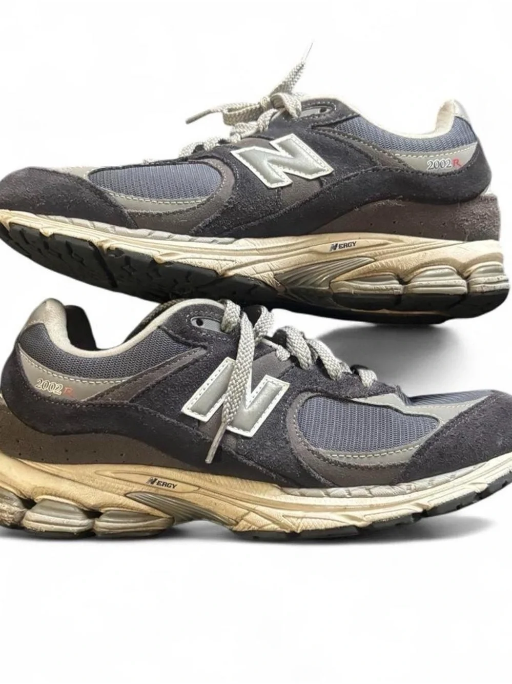 New Balance Men’s Grey and Cream 2002R Running Sneakers